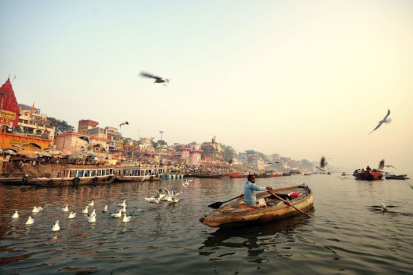 Rajasthan Tour With Agra and Varanasi